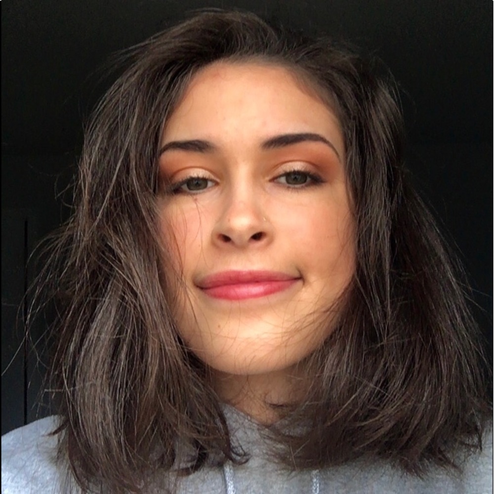 Meet your Posher, Eloisa